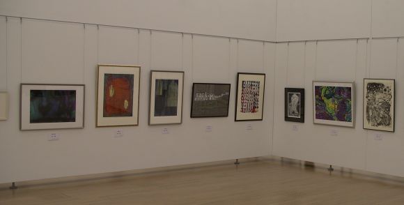 ハリー老作品展示スポット